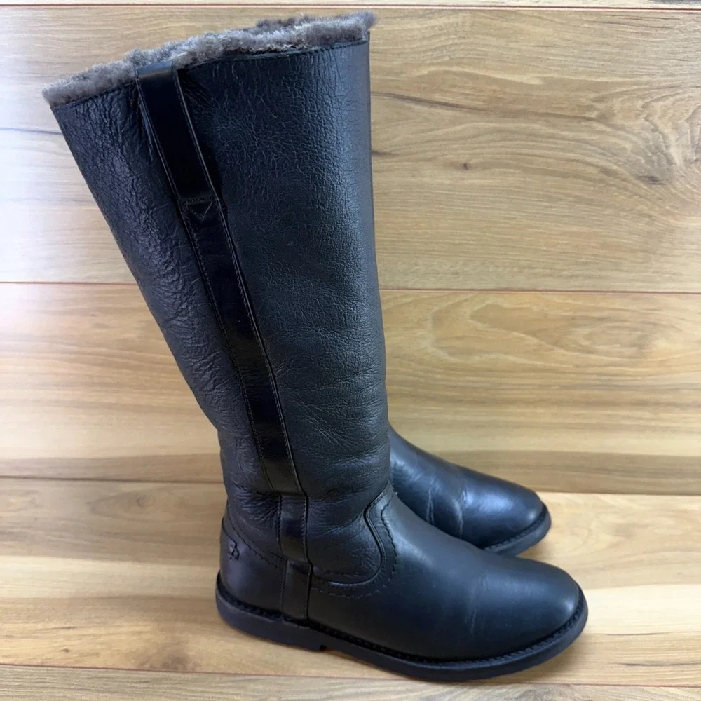 FRYE Veronica Tall Shearling Fur Lined Boots 7 Black Leather Pull On Riding Lug